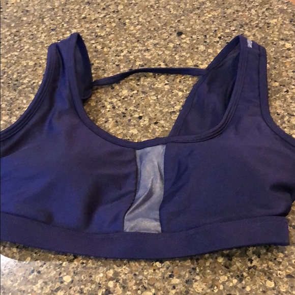 Matching Fabletics set - Picture 2 of 4